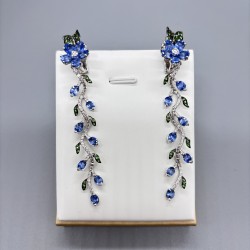 18K白金藍寶石鑽石長吊耳環