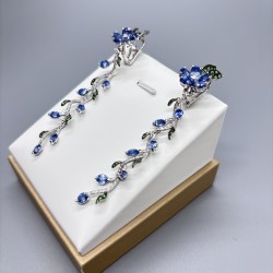 18K白金藍寶石鑽石長吊耳環