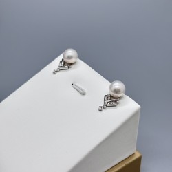 18K白金珍珠鑽石耳環