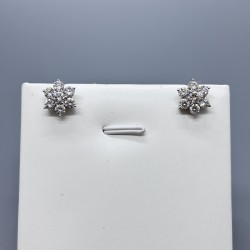 18K白金鑽石花形耳環