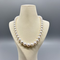 南洋白珠珍珠頸鏈 (9-12mm)