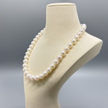 南洋白珠珍珠頸鏈 (9-10.5mm)