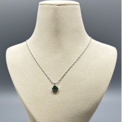 18K白金祖母綠拼石方形吊墜