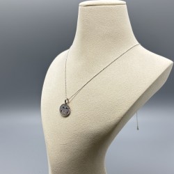 18K白金鑽石笑臉吊墜