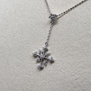 18K白金鑽石雪花頸鏈