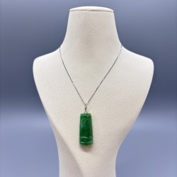 18K白金翡翠鑽石吊墜（竹報平安）