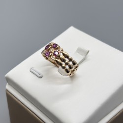 18K金紅寶石鏤空戒指