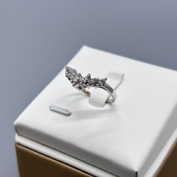 PT鉑金鑽石V型戒