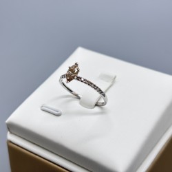 18K金馬眼型啡鑽戒指