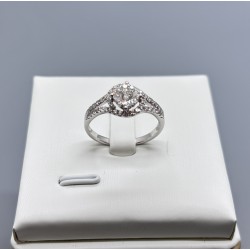 18K白金鑽石花型戒指 (Y型臂)