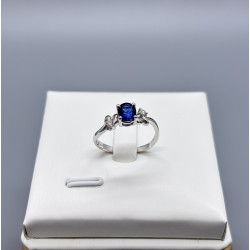 18K白金藍寶石鑽石戒指