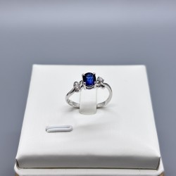 18K白金藍寶石鑽石戒指