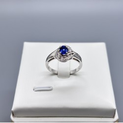 18K白金藍寶石鑽石戒指（U型包鑲）
