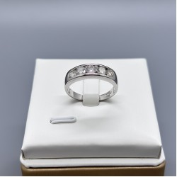 PT鉑金鑽石排戒 (槽鑲)