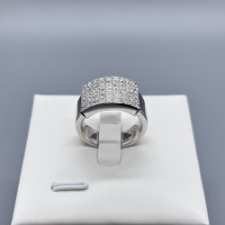 18K白金無邊鑲公主方鑽石戒指