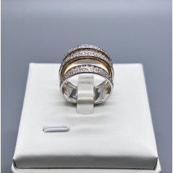 18K三色金五環鑽石戒指