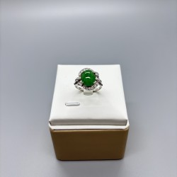 PT鉑金翡翠蛋面鑽石戒指